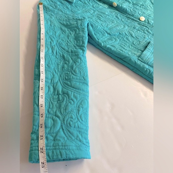 Orvis teal quilted jacket 100% cotton.2 pockets.Size S runs larger.Quilted - Picture 7 of 7